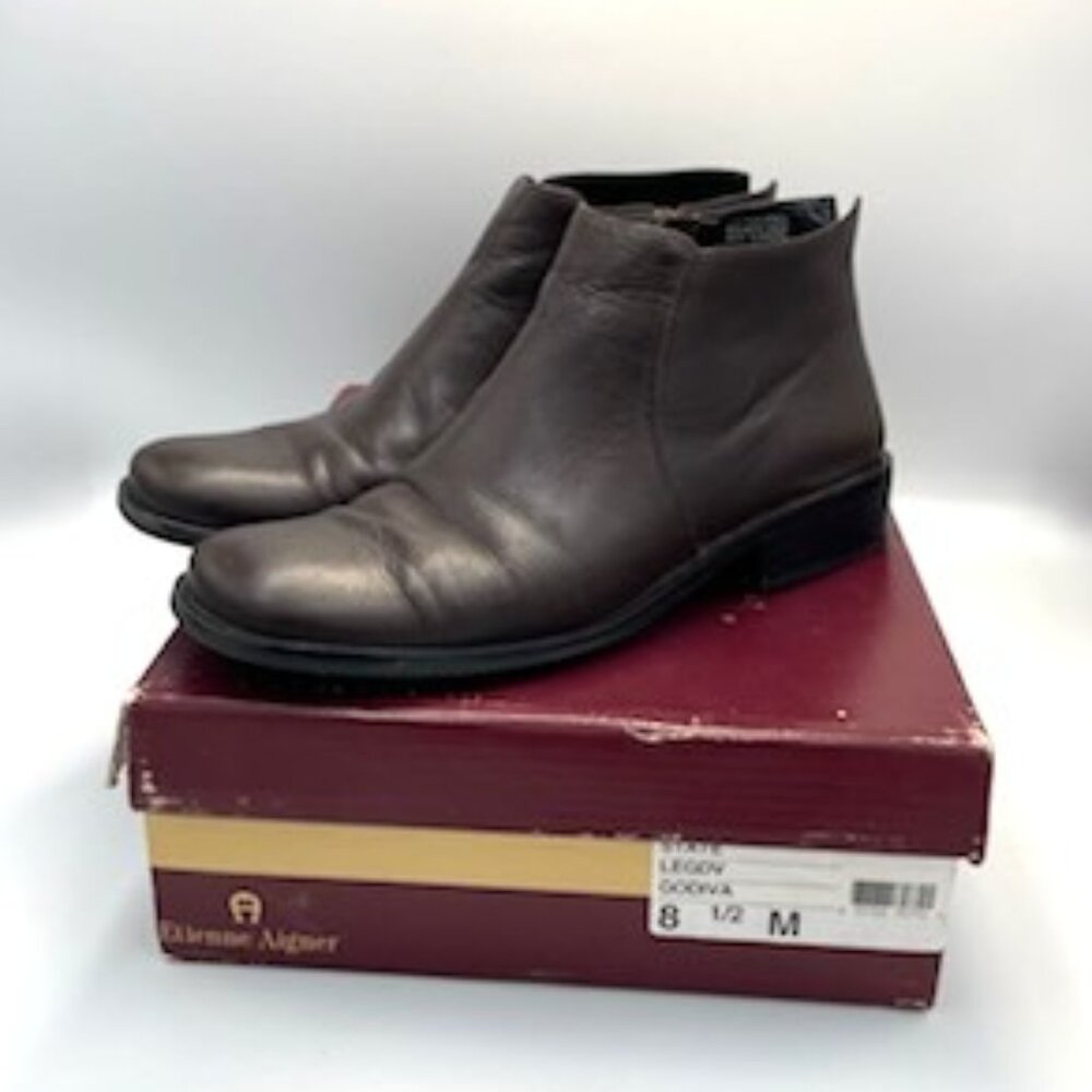 Etienne Aigner State Leather Boots 8.5 M Ankle Booties Zip Up Godiva Brown‎